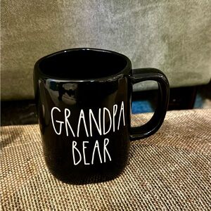Rae Dunn - Grandpa Bear ☕️